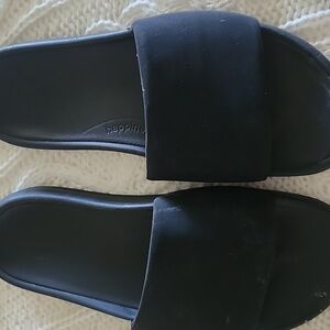 lululemon athletica Black Slide Sandals